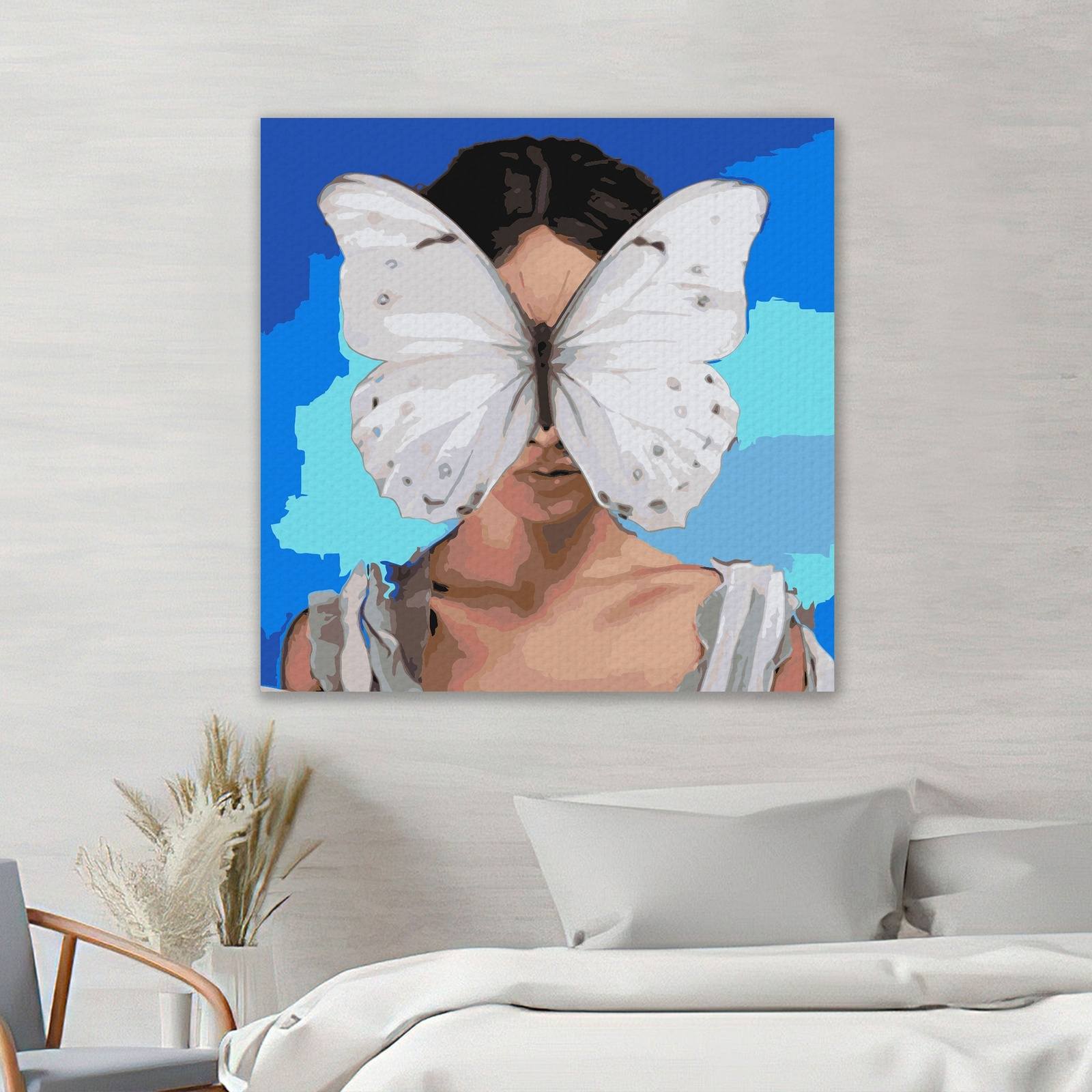 Žena A Motýľ